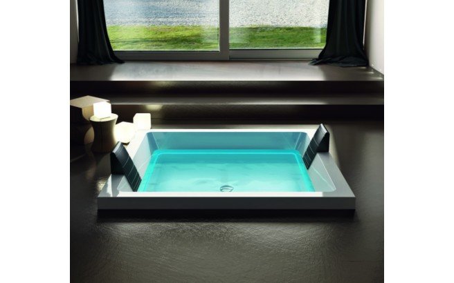 Dream Cube outdoor hydromassage bathtub 01 (web)